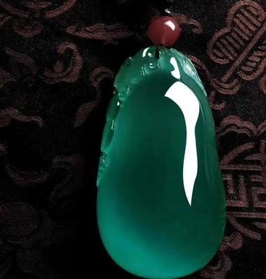 高貨翡翠長什么樣？美哉！翡翠